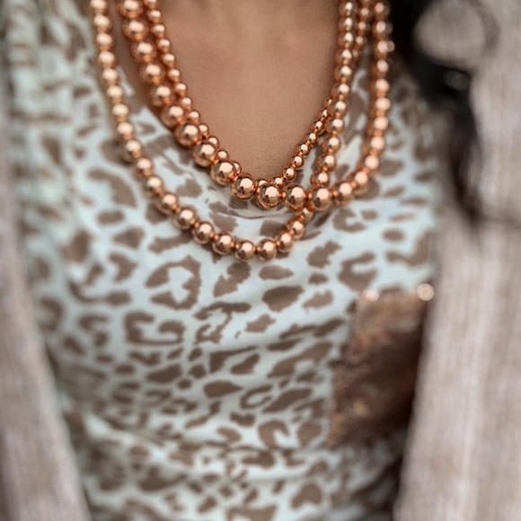 Cheekys Jewelry - Rose gold 3 strand necklace earring set